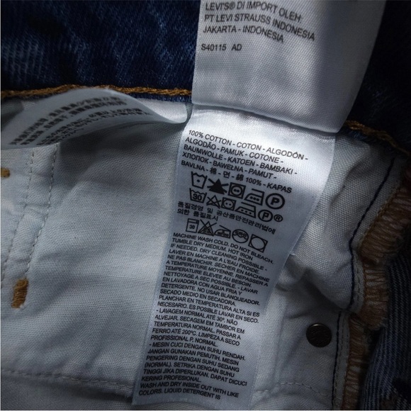 Levi's REVOLVE Altered Straight No Limits Ankle Jeans 29x25 Button Fly Women’s - Picture 11 of 12